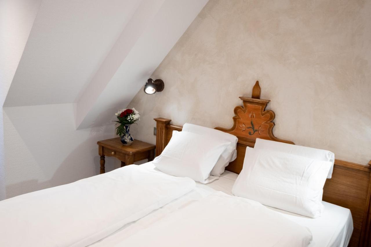 La Couronne A Wissembourg Hotel Exterior foto