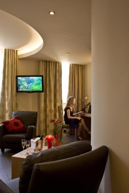La Couronne A Wissembourg Hotel Cameră foto